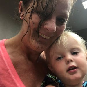 Meet your Posher, Sari